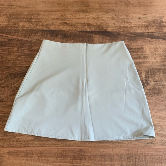 Streetwear Society Mini Skirt - Picture 5 of 5